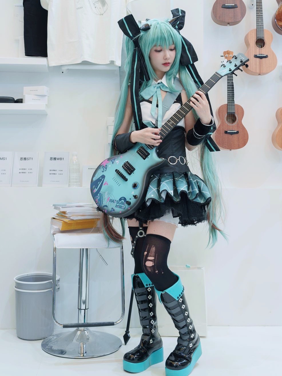 ENYA NOVA GO SONIC HATSUNE MIKU PINK&BLUE